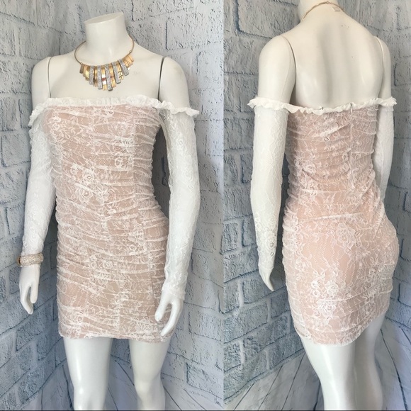 🔥 Love Catcher - Lace Off Shoulder Dress - Picture 5 of 7